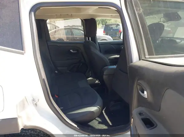 ZACCJABB0HPG26653 2017 JEEP RENEGADE - Image 8