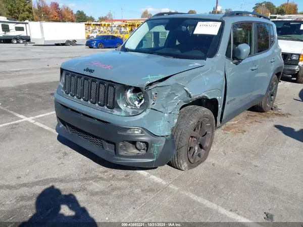 ZACCJABB0HPG35661 2017 JEEP RENEGADE - Image 2