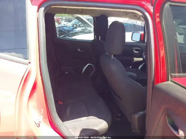ZACCJABB0JPG79875 2018 JEEP RENEGADE - Image 8