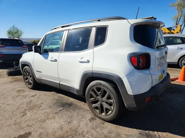 ZACCJABB0JPG88320 2018 JEEP RENEGADE - Image 2