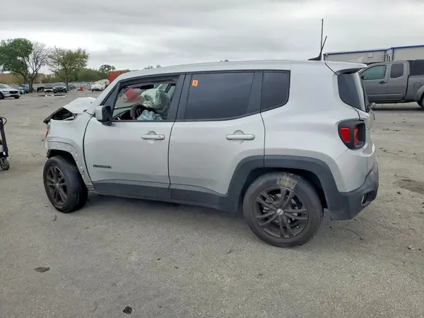 ZACCJABB0JPH07657 2018 JEEP RENEGADE - Image 2