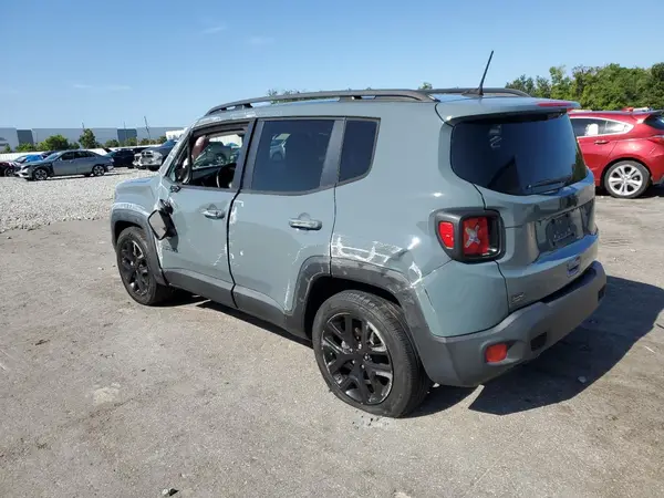 ZACCJABB0JPH39718 2018 JEEP RENEGADE - Image 2