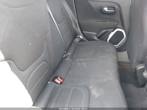 ZACCJABB0JPJ36720 2018 JEEP RENEGADE - Image 8