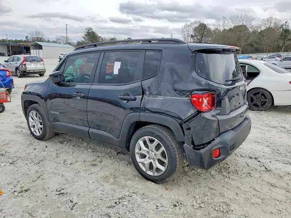 ZACCJABB0JPJ58748 2018 JEEP RENEGADE - Image 2