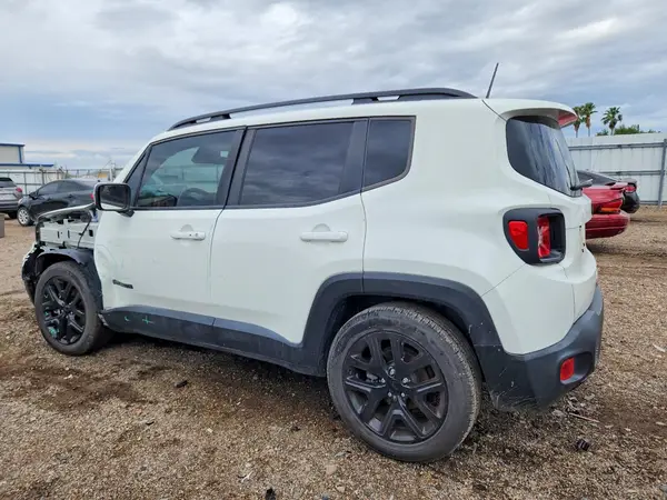 ZACCJABB0JPJ61553 2018 JEEP RENEGADE - Image 2