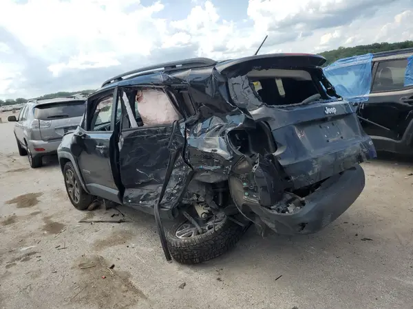 ZACCJABB1HPF13195 2017 JEEP RENEGADE - Image 2