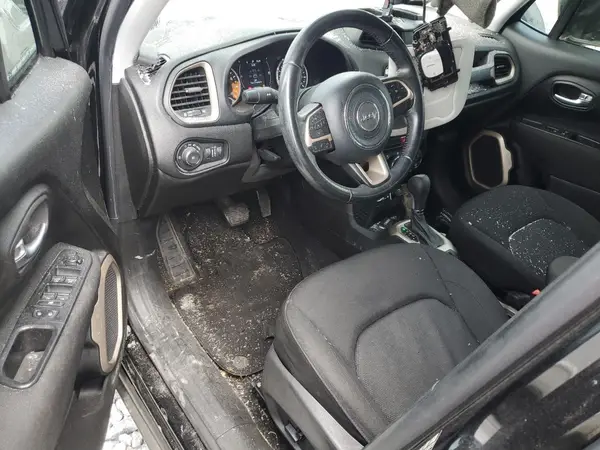ZACCJABB1HPF76944 2017 JEEP RENEGADE - Image 8