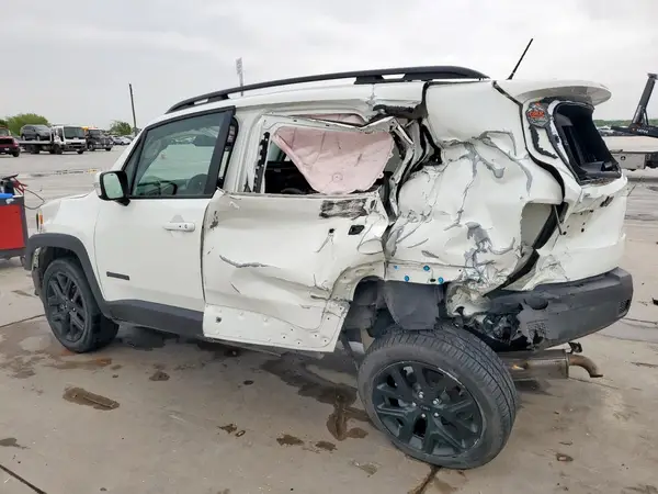 ZACCJABB1HPG00451 2017 JEEP RENEGADE - Image 2