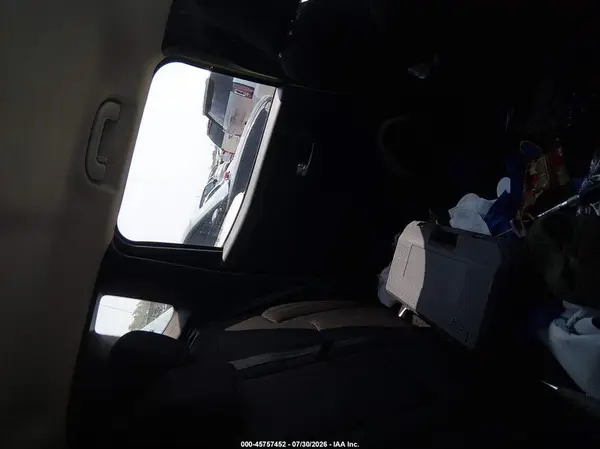 ZACCJABB1HPG28461 2017 JEEP RENEGADE - Image 8