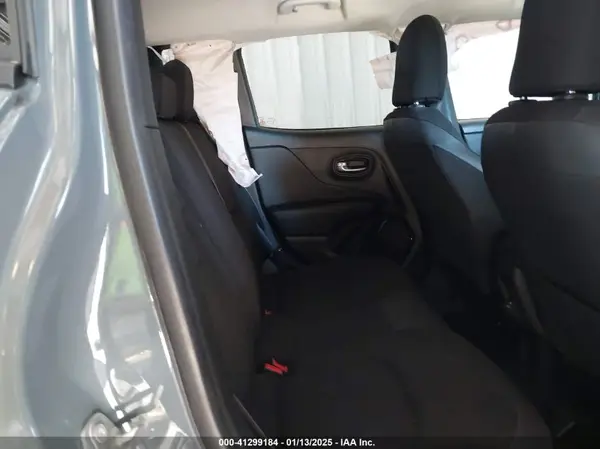 ZACCJABB1JPG81585 2018 JEEP RENEGADE - Image 8