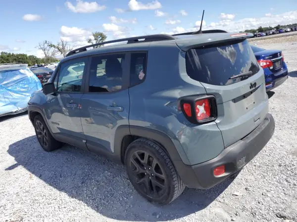 ZACCJABB1JPH62456 2018 JEEP RENEGADE - Image 2