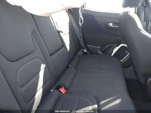ZACCJABB1JPH70945 2018 JEEP RENEGADE - Image 8