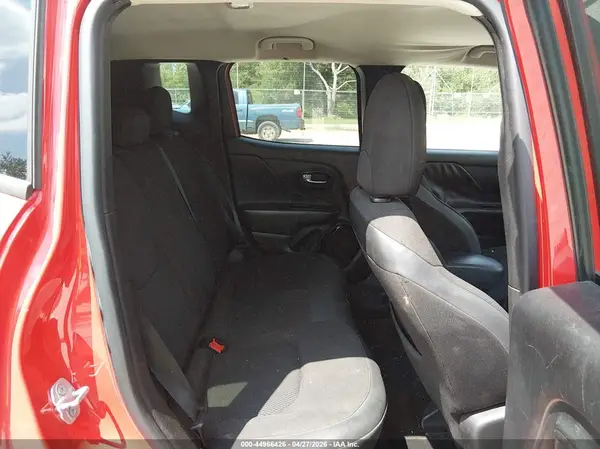 ZACCJABB1JPH85929 2018 JEEP RENEGADE - Image 8