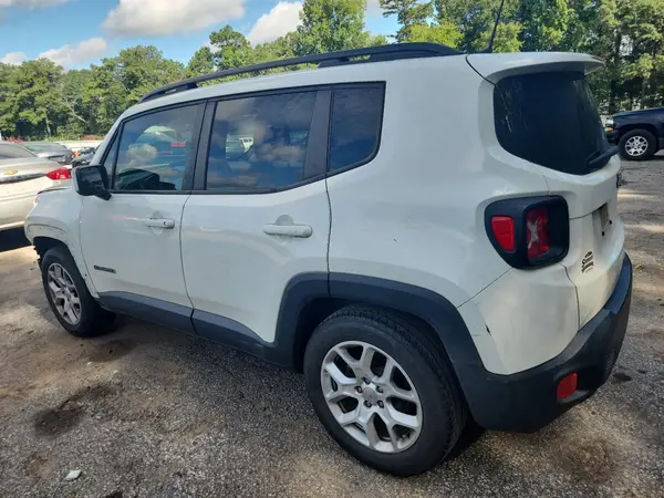 ZACCJABB1JPH96493 2018 JEEP RENEGADE - Image 2