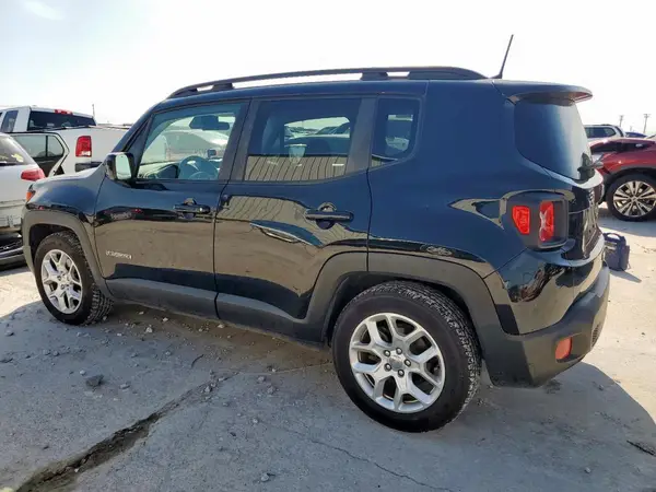 ZACCJABB1JPJ18601 2018 JEEP RENEGADE - Image 2