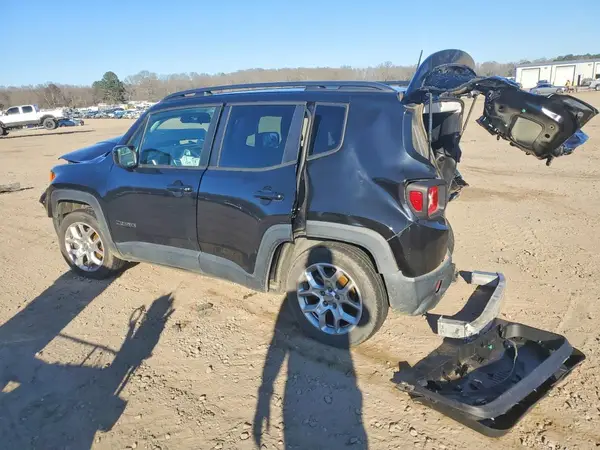 ZACCJABB1JPJ22163 2018 JEEP RENEGADE - Image 2