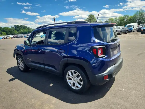 ZACCJABB1JPJ23068 2018 JEEP RENEGADE - Image 2