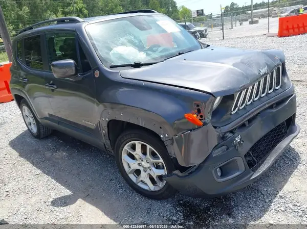 ZACCJABB1JPJ31865 2018 JEEP RENEGADE - Image 1