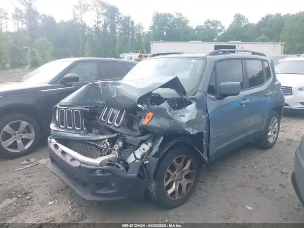 ZACCJABB1JPJ40873 2018 JEEP RENEGADE - Image 2