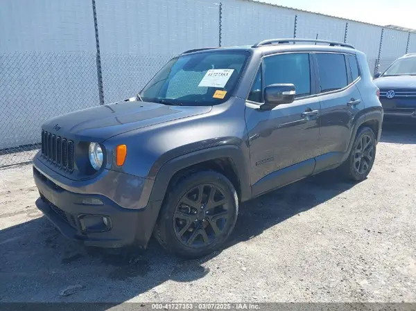 ZACCJABB1JPJ49623 2018 JEEP RENEGADE - Image 2