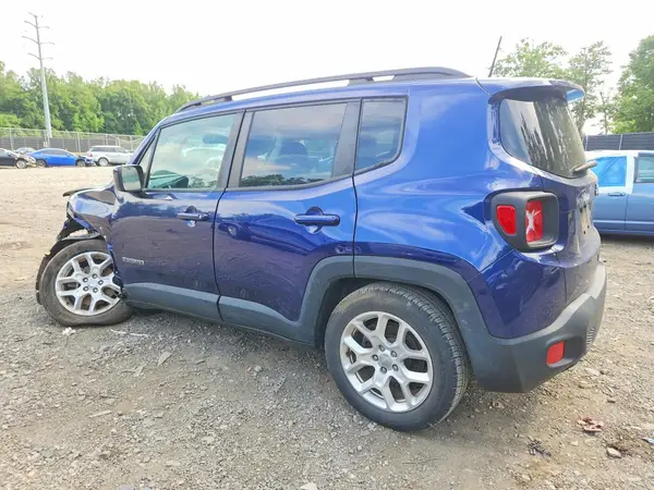 ZACCJABB1JPJ66261 2018 JEEP RENEGADE - Image 2