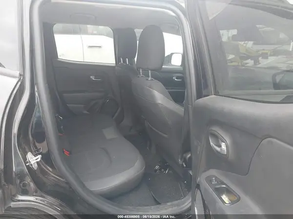 ZACCJABB2HPE66226 2017 JEEP RENEGADE - Image 8