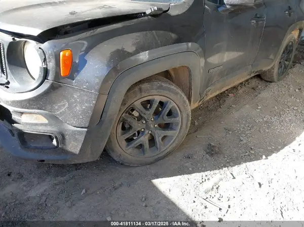 ZACCJABB2HPE66405 2017 JEEP RENEGADE - Image 2