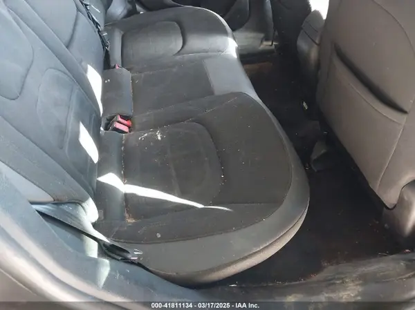 ZACCJABB2HPE66405 2017 JEEP RENEGADE - Image 8