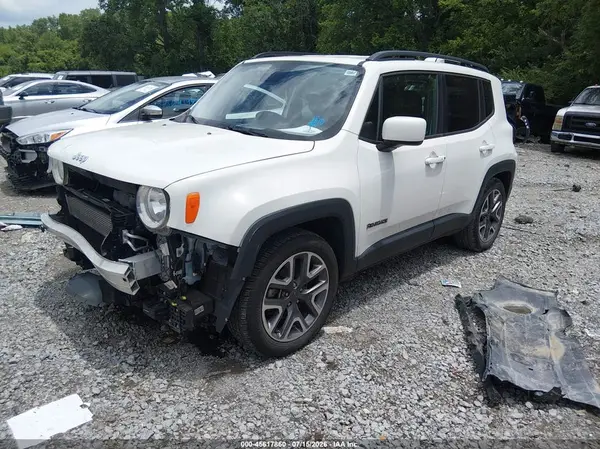 ZACCJABB2HPF21421 2017 JEEP RENEGADE - Image 2