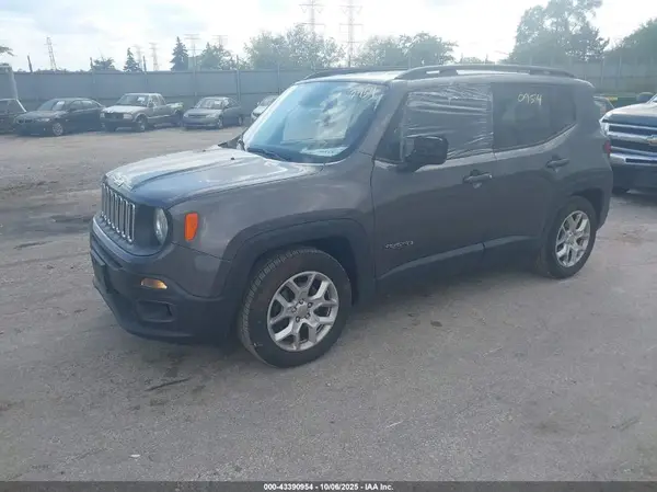 ZACCJABB2HPF85247 2017 JEEP RENEGADE - Image 2