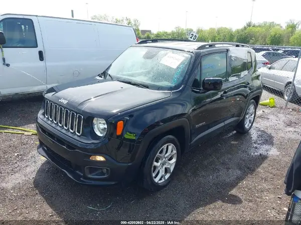 ZACCJABB2HPG07439 2017 JEEP RENEGADE - Image 2