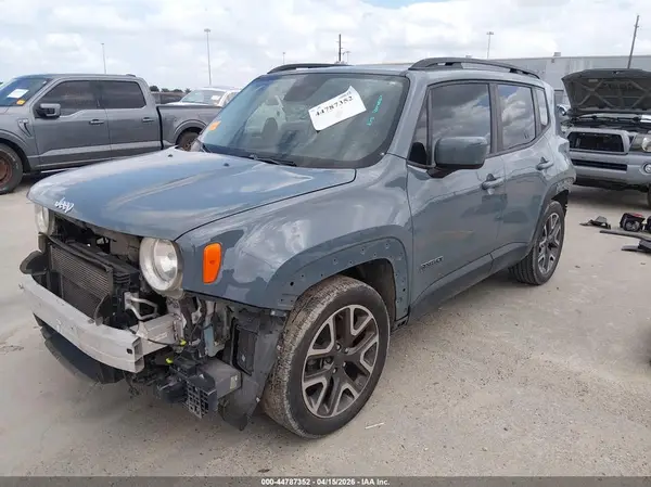 ZACCJABB2HPG21096 2017 JEEP RENEGADE - Image 2