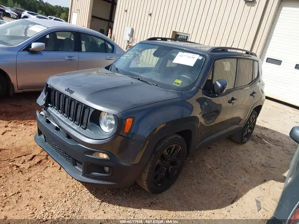 ZACCJABB2HPG60156 2017 JEEP RENEGADE - Image 2