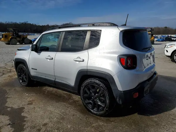 ZACCJABB2JPH14383 2018 JEEP RENEGADE - Image 2