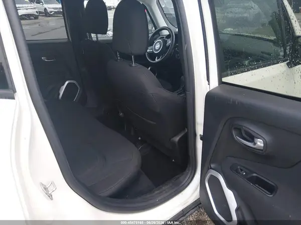 ZACCJABB2JPH29451 2018 JEEP RENEGADE - Image 8