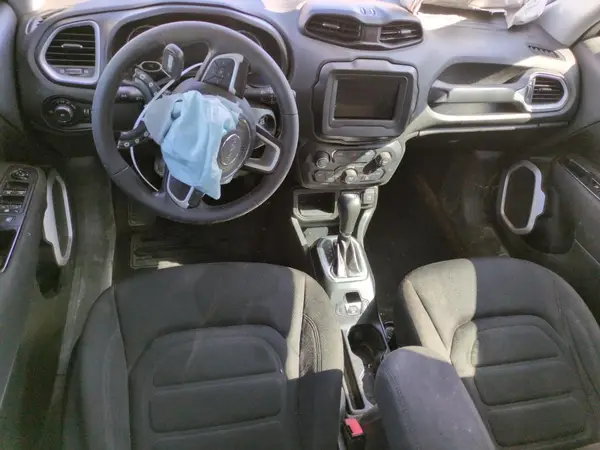 ZACCJABB2JPH32687 2018 JEEP RENEGADE - Image 8