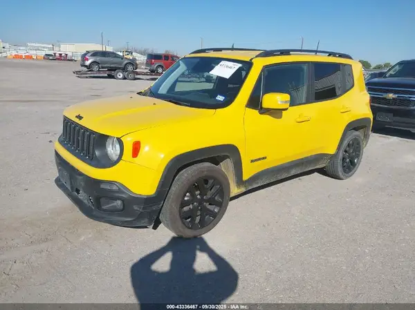 ZACCJABB2JPH77077 2018 JEEP RENEGADE - Image 2