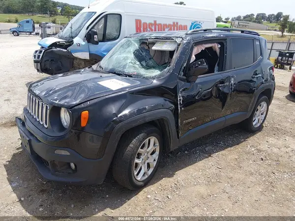 ZACCJABB2JPH77273 2018 JEEP RENEGADE - Image 2