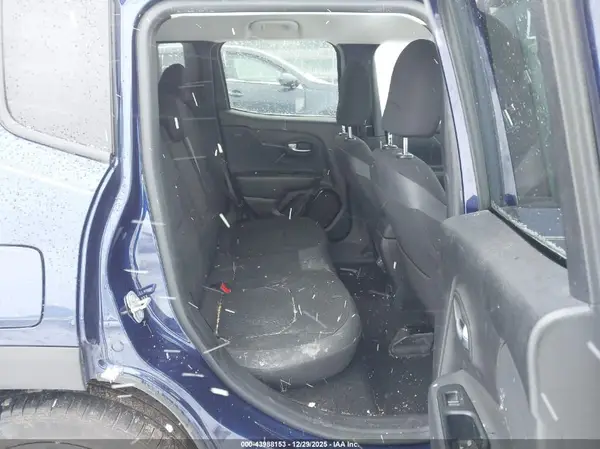 ZACCJABB2JPH81372 2018 JEEP RENEGADE - Image 8