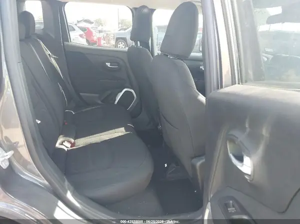 ZACCJABB2JPH97913 2018 JEEP RENEGADE - Image 8