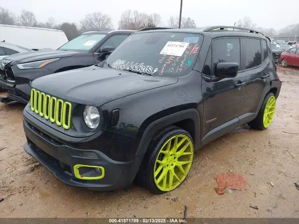 ZACCJABB2JPJ36508 2018 JEEP RENEGADE - Image 2