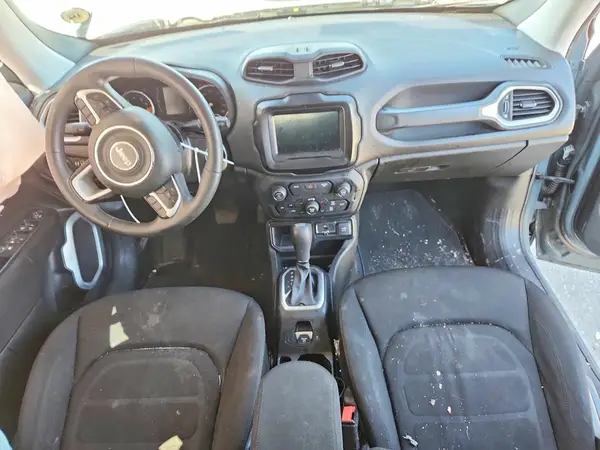ZACCJABB2JPJ43975 2018 JEEP RENEGADE - Image 8