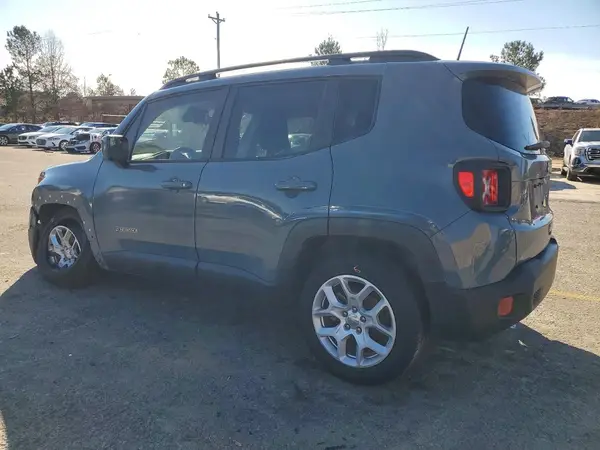 ZACCJABB2JPJ46889 2018 JEEP RENEGADE - Image 2