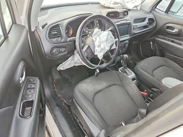 ZACCJABB2JPJ71470 2018 JEEP RENEGADE - Image 8