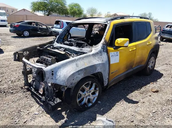 ZACCJABB3HPE80751 2017 JEEP RENEGADE - Image 2