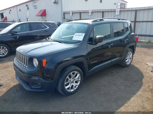 ZACCJABB3HPE95041 2017 JEEP RENEGADE - Image 2