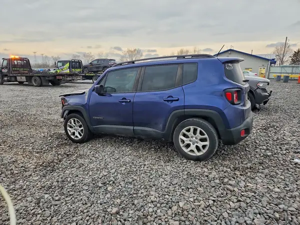 ZACCJABB3HPF55075 2017 JEEP RENEGADE - Image 2