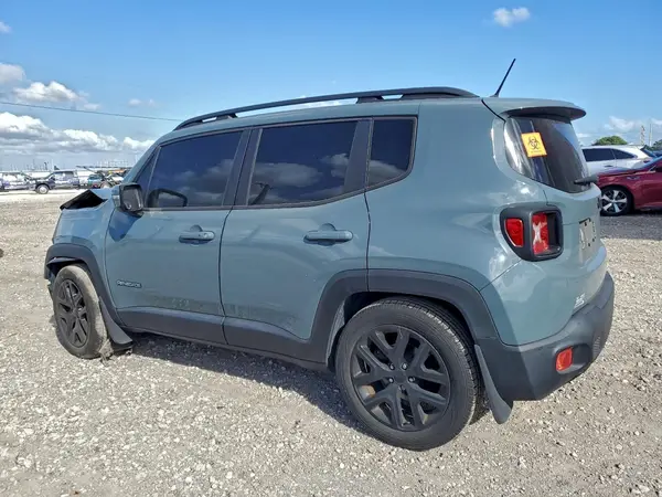 ZACCJABB3HPF65444 2017 JEEP RENEGADE - Image 2