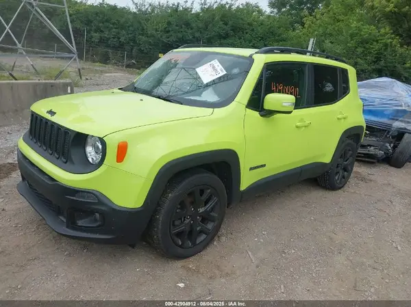 ZACCJABB3HPG00628 2017 JEEP RENEGADE - Image 2