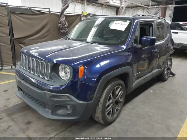 ZACCJABB3HPG46282 2017 JEEP RENEGADE - Image 2